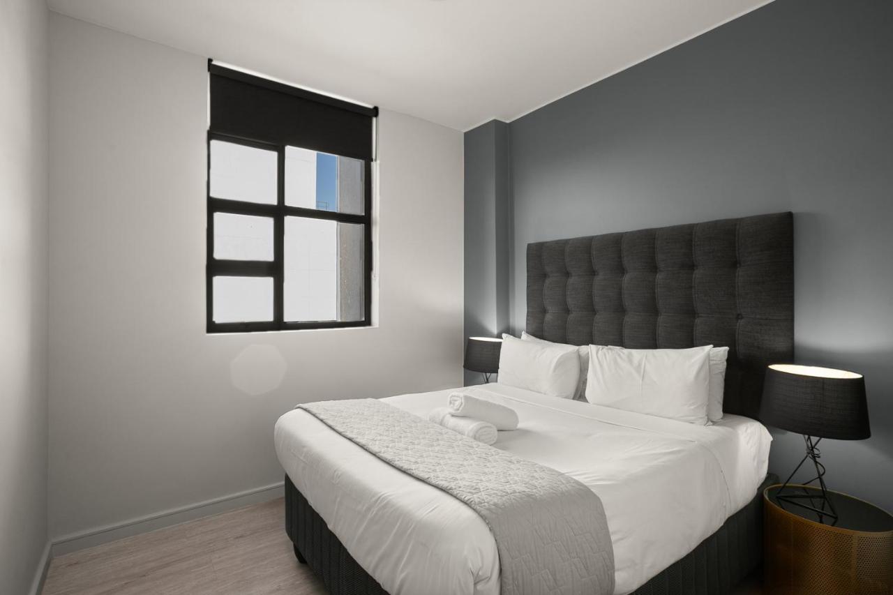 Easy Stay - The Median Rosebank Йоханесбург Екстериор снимка