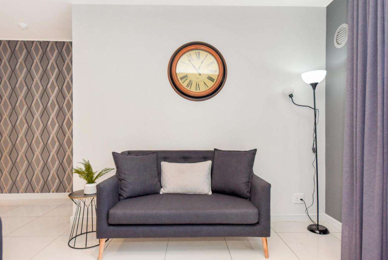 Easy Stay - The Median Rosebank Йоханесбург Екстериор снимка