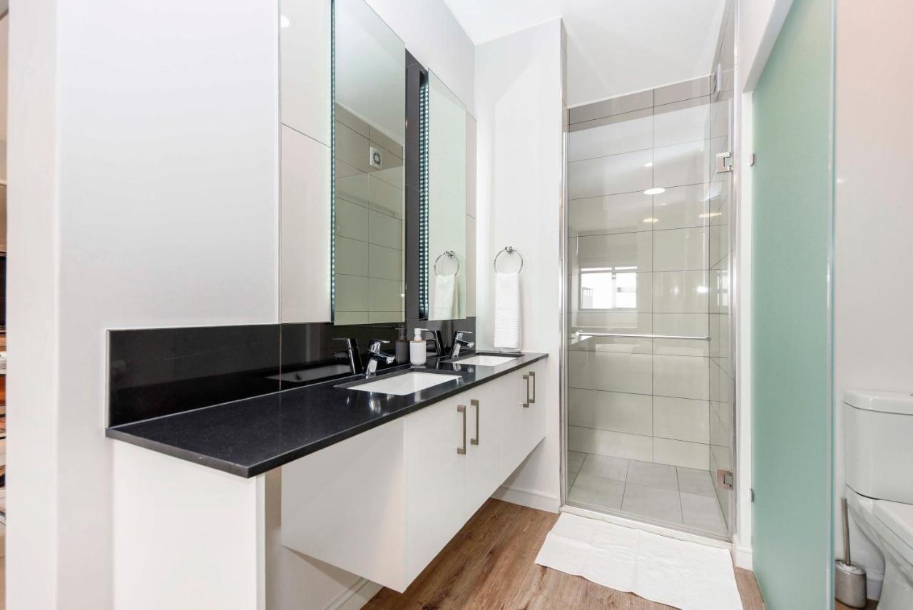 Easy Stay - The Median Rosebank Йоханесбург Екстериор снимка