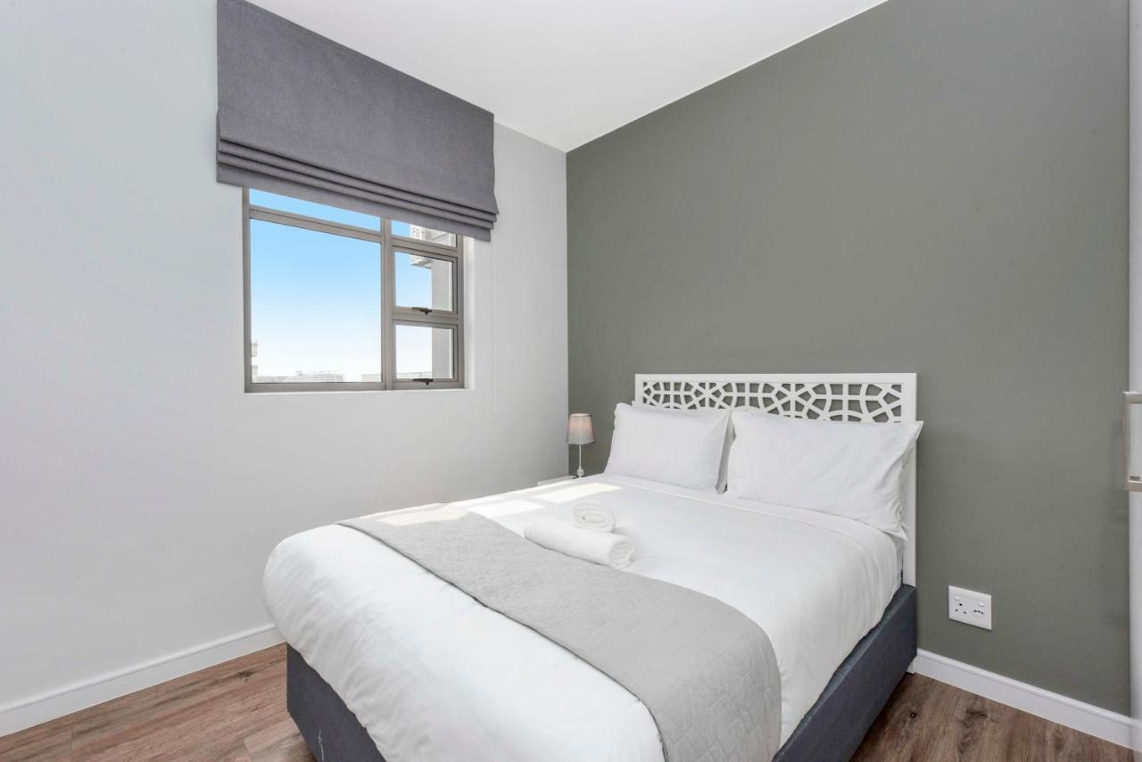 Easy Stay - The Median Rosebank Йоханесбург Екстериор снимка
